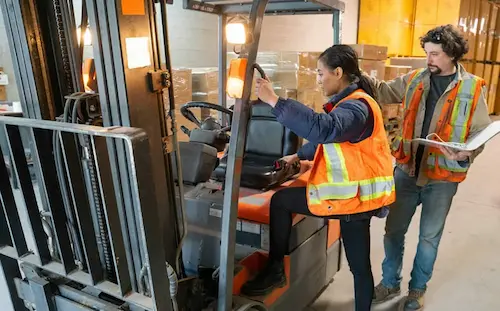 AI fleet safety system deployment and edge computer vision analytics