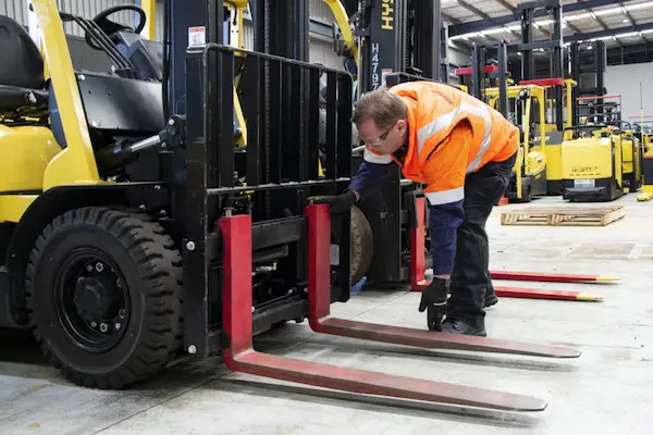 Auditable pre-trip inspection workflow and operator verification